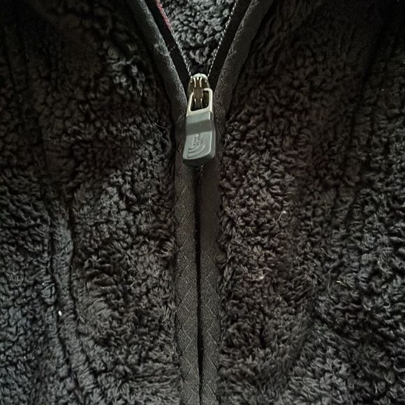 North Face Sherpa Quarter Zip - Picture 3 of 4